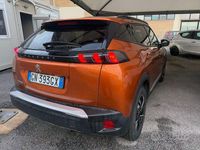 Usata Peugeot 2008 Allure 101 CV (74 kW) 2023 Arancione SUV
