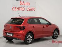 Usata VW Polo Life 95 CV (69 kW) 2024 Rosso Berlina