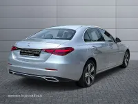 Usata Mercedes C220 200 CV (147 kW) 2021 Argento metallizzato Berlina