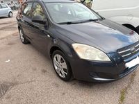 Usata Kia Ceed 108 CV (79 kW) 2009 Grigio Utilitaria