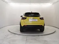 Używany Nissan Juke Tekna 114 KM (83 kW) 2025 Żółty SUV