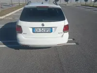 Usata VW Golf VI 140 CV (102 kW) 2011 Bianco Utilitaria