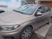 Usata Fiat Tipo Easy 120 CV (88 kW) 2017 Beige Station wagon
