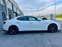 Usata Maserati Ghibli 275 CV (202 kW) 2017 Bianco Berlina