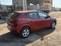 Usata Dacia Sandero 67 CV (49 kW) 2022 Rosso Berlina
