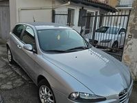 Usata Alfa Romeo 147 150 CV (110 kW) 2005 Grigio Utilitaria