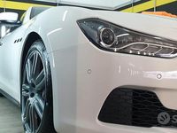 Usata Maserati Ghibli 275 CV (202 kW) 2015 Bianco Berlina