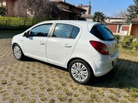 Usata Opel Corsa 86 CV (63 kW) 2011 Bianco Utilitaria