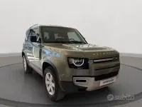Usata Land Rover Defender S 200 CV (147 kW) 2021 Verde SUV