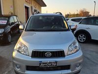 Usata Daihatsu Terios 104 CV (76 kW) 2010 Grigio SUV