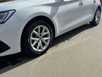 Usata Seat Leon Style 150 CV (110 kW) 2021 Bianco Berlina