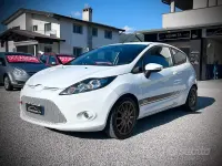 Usata Ford Fiesta 68 CV (50 kW) 2009 Bianco Berlina