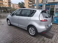 Usata Renault Scénic XMOD 110 CV (80 kW) 2015 Grigio Monovolume