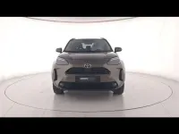 Usata Toyota Yaris Cross Lounge 116 CV (85 kW) 2023 Verde scuro SUV