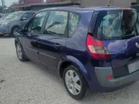 Usata Renault Grand Scénic II 106 CV (77 kW) 2006 Blu/azzurro Monovolume