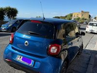Begagnad Smart ForFour Prime 71 HK (52 kW) 2017 Blå Halvkombi