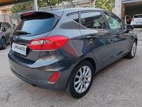 Gebraucht Ford Fiesta Titanium 86 PS (63 kW) 2018 Grau Limousine