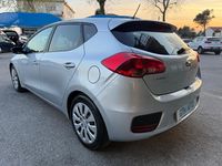 Usata Kia Ceed Active 110 CV (80 kW) 2017 Grigio Utilitaria