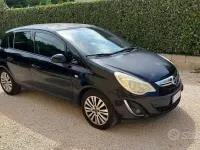 Usata Opel Corsa 75 CV (55 kW) 2011 Nero Utilitaria