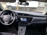 Usata Toyota Auris Hybrid Active 99 CV (72 kW) 2018 Nero Berlina