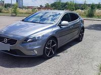 Usata Volvo V40 150 CV (110 kW) 2016 Grigio Berlina