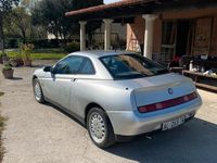 Usata Alfa Romeo GTV 150 CV (110 kW) 1996 Grigio Coupé