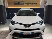 Usata Toyota RAV4 Business Edition 142 CV (104 kW) 2016 Bianco SUV