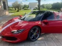 Nuova Ferrari 296 829 CV (609 kW) 2025 Rosso Cabrio
