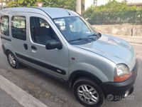 Usata Renault Kangoo 95 CV (69 kW) 2002 Grigio Monovolume