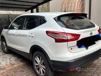 Usata Nissan Qashqai Acenta 115 CV (84 kW) 2016 Bianco SUV