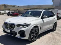 Begagnad BMW X5 M M Sport 265 HK (194 kW) 2019 Vit SUV