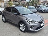 Occasion Renault Captur Techno 101 ch (74 kW) 2022 Gris SUV