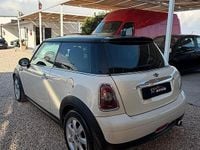 Usata Mini Cooper D 110 CV (80 kW) 2009 Beige Utilitaria