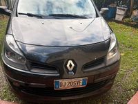 Gebraucht Renault Clio II 75 PS (55 kW) 2007 Schwarz Limousine