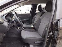 Usata Dacia Jogger Extreme 101 CV (74 kW) 2025 Nero Monovolume