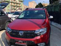 Usata Dacia Sandero 90 CV (66 kW) 2017 Rosso Utilitaria