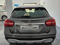 Usata Mercedes GLA200 135 CV (99 kW) 2017 Grigio SUV