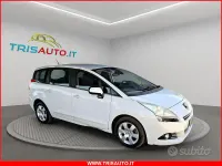 Usata Peugeot 5008 Business-Line 112 CV (82 kW) 2011 Bianco Monovolume
