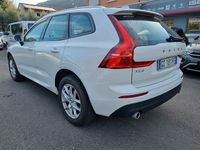 Usata Volvo XC60 Momentum 197 CV (144 kW) 2020 Bianco SUV