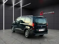 Usata Peugeot Rifter Allure 131 CV (96 kW) 2020 Nero Monovolume