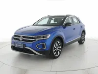 Usata VW T-Roc Style 150 CV (110 kW) 2023 Ravenna blue metallizzato nero SUV