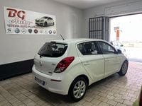 Usata Hyundai i20 Edition 74 CV (54 kW) 2012 Bianco Utilitaria