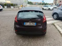 Usata Ford Fiesta 97 CV (71 kW) 2009 Rosso Berlina