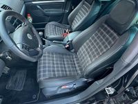 Usado VW Golf V Edition 230 CV (169 kW) 2007 Negro Berlina