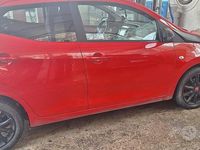 Usata Toyota Aygo 69 CV (50 kW) 2017 Rosso Utilitaria