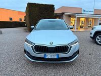 Usata Skoda Octavia Executive 116 CV (85 kW) 2022 Argento Station wagon