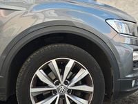 Usata VW T-Roc Style 116 CV (85 kW) 2019 Grigio SUV
