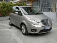 Usata Lancia Musa 95 CV (69 kW) 2008 Monovolume