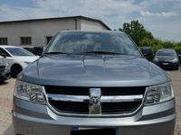 Usata Dodge Journey 140 CV (102 kW) 2010 Grigio SUV
