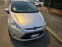 Usata Ford Fiesta Titanium 68 CV (50 kW) 2011 Berlina